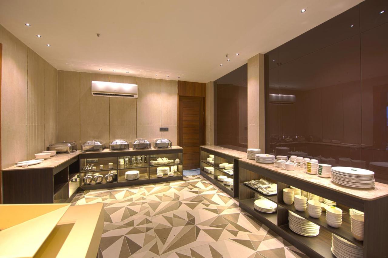 Hotel Bay Laurel Retreat Faridabad Exterior foto